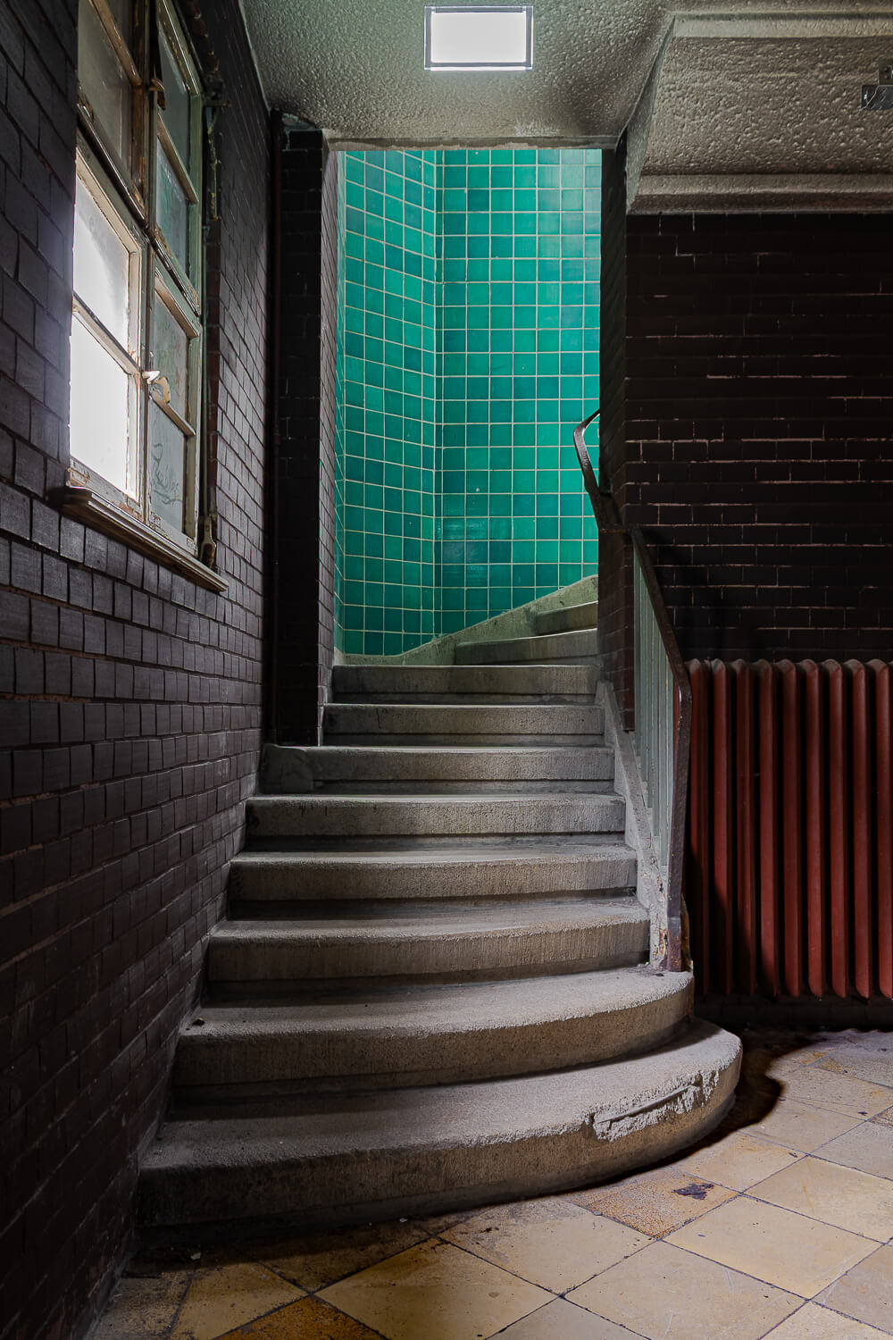 Aufgang in den ersten Stock im Hubertusbad